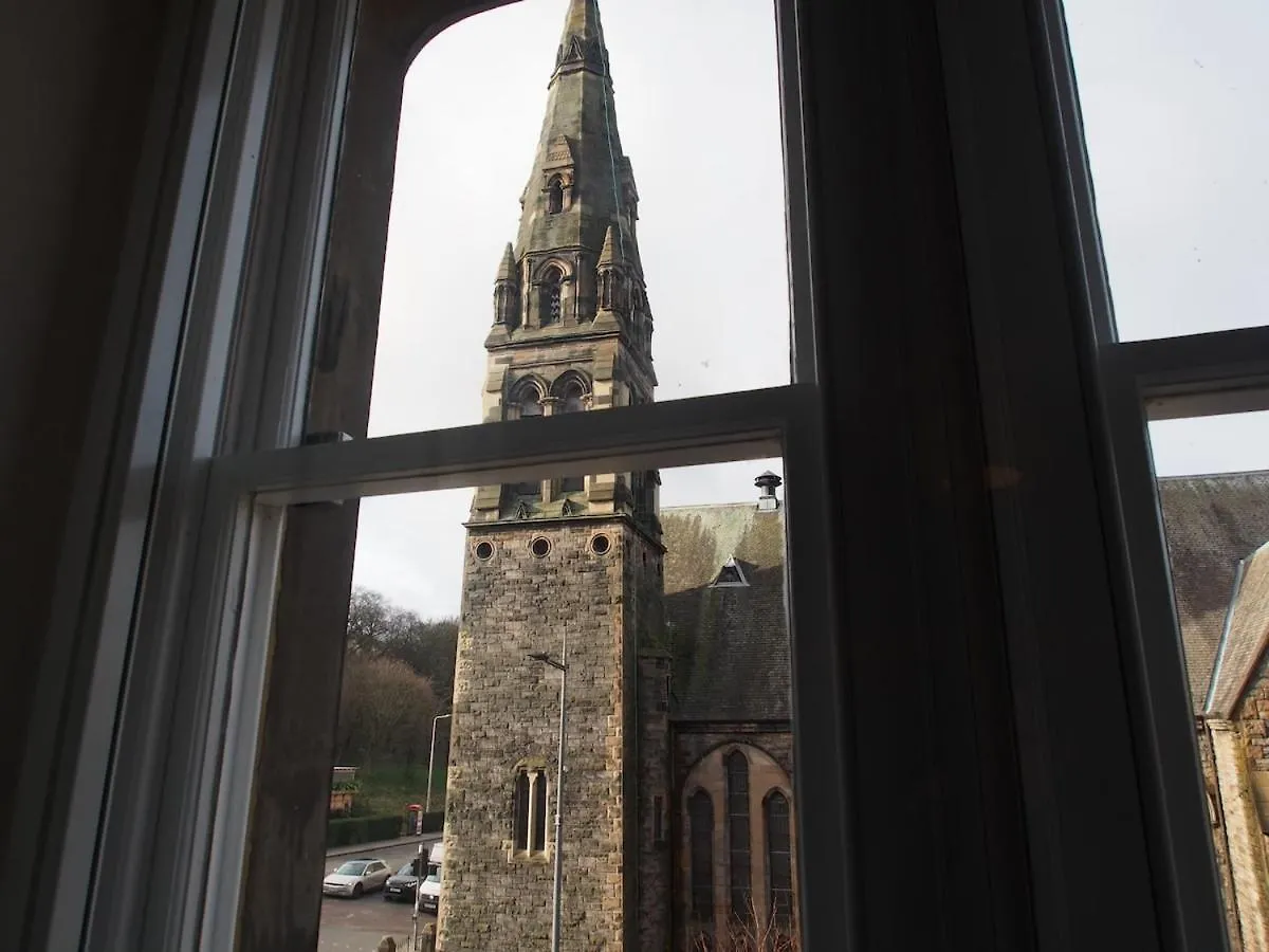 Spacious And Modern 2-Bed On Easter Road - Flat 3, Elgin House Apartments Edimburgo